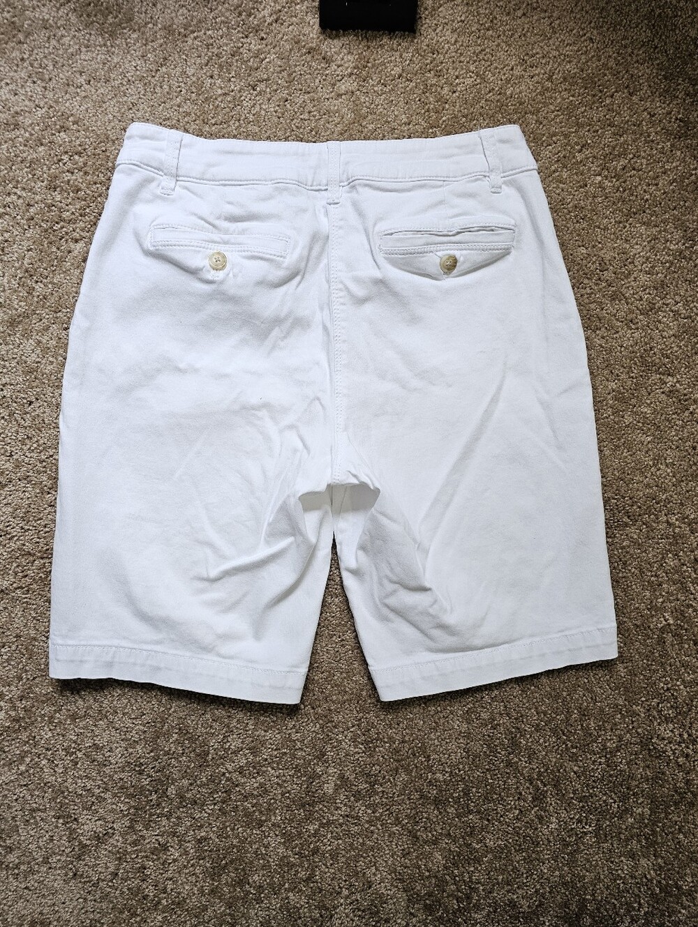 Tommy Bahama White Women's Casual Bermuda Shorts Size 6 - Picture 4 of 5